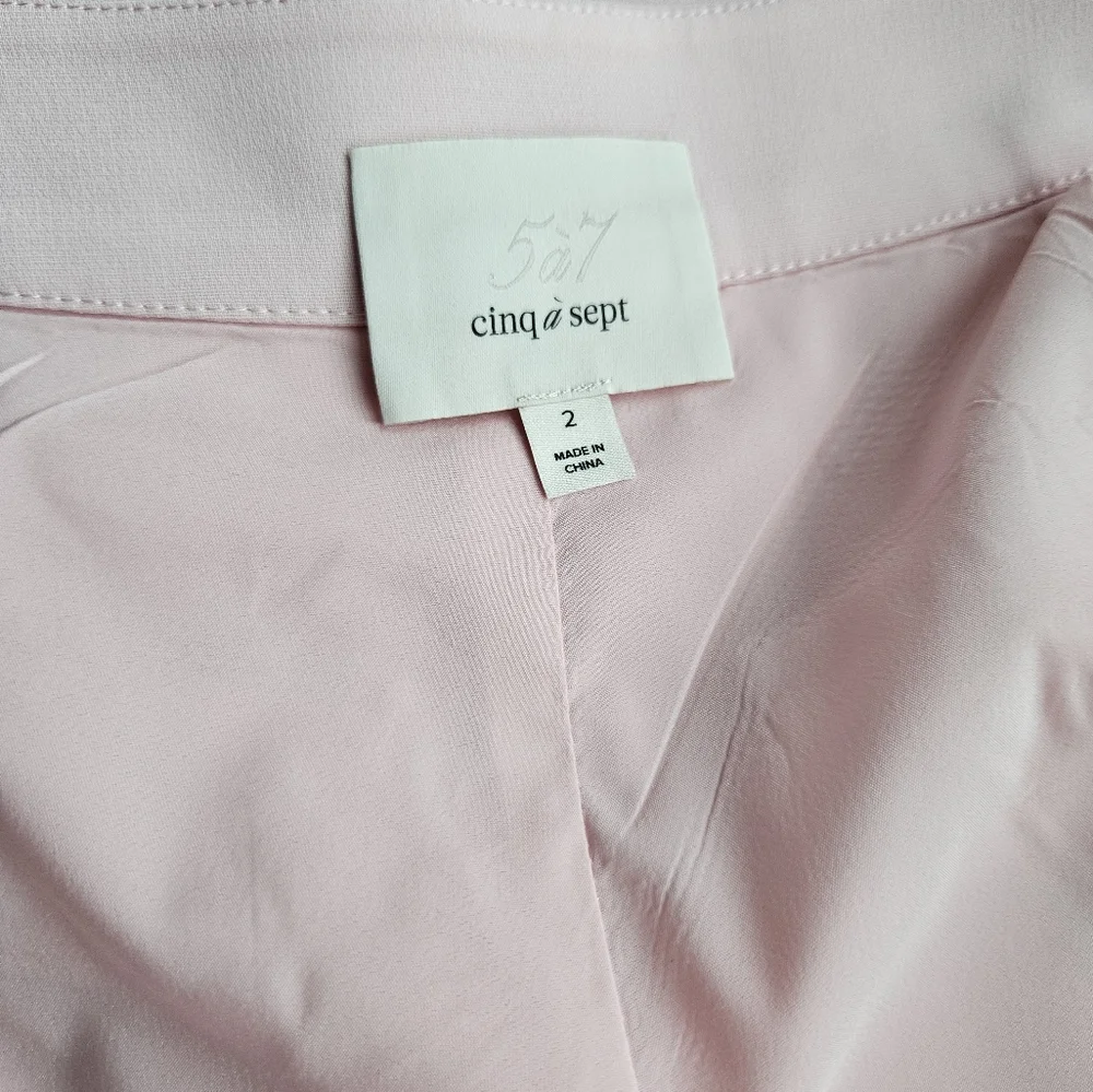 Cinq A Sept Elaine Baby Pink Crepe Cuffed Lined Shorts - Picture 11 of 15